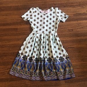 LuLaRoe Amelia Dress